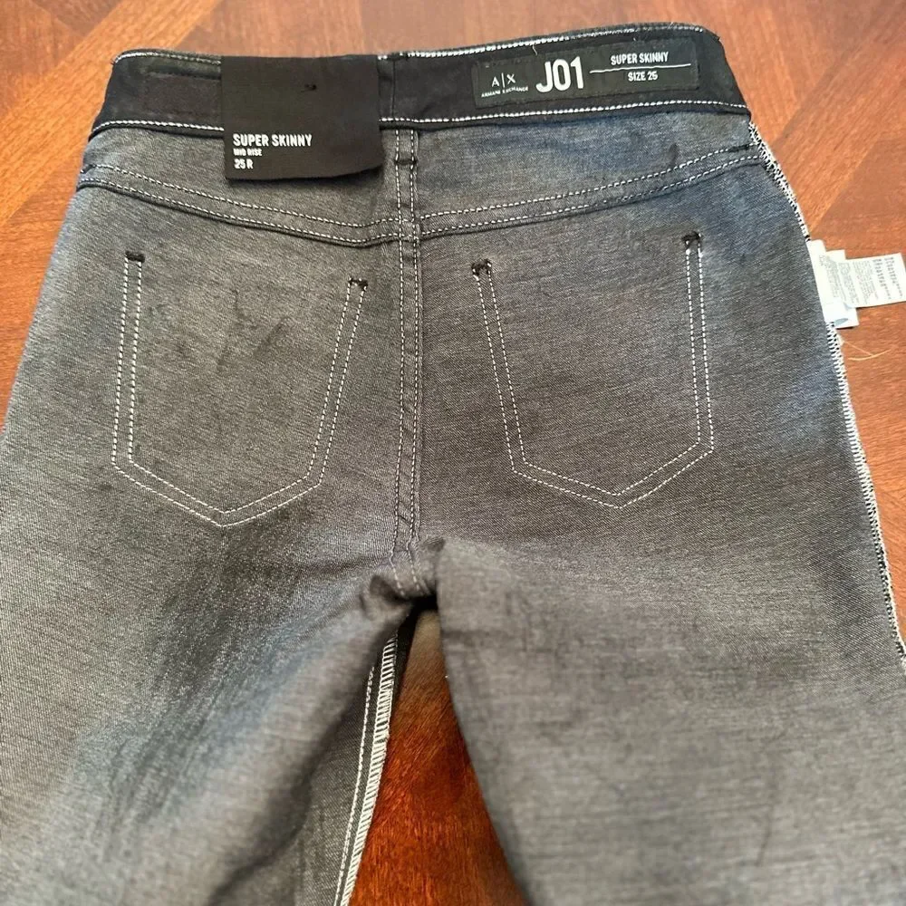Armani Exchange Women’s J01 skinny mid rise glow jeans in black size 26 R, NWT